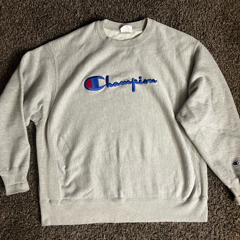 Champion Embriodered Crew Neck Men’s 2XL